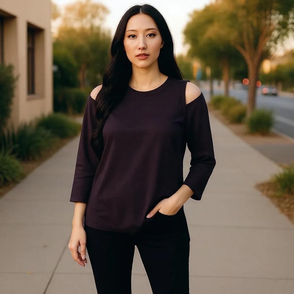 New York & Company Womens Cold Shoulder 3/4‎ Sleeve Top, Size Small